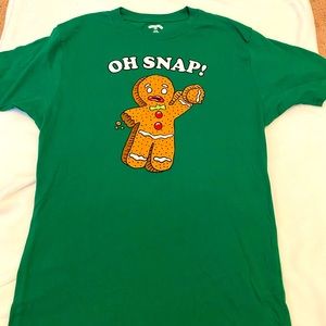 Christmas gingerbread man green tee shirt